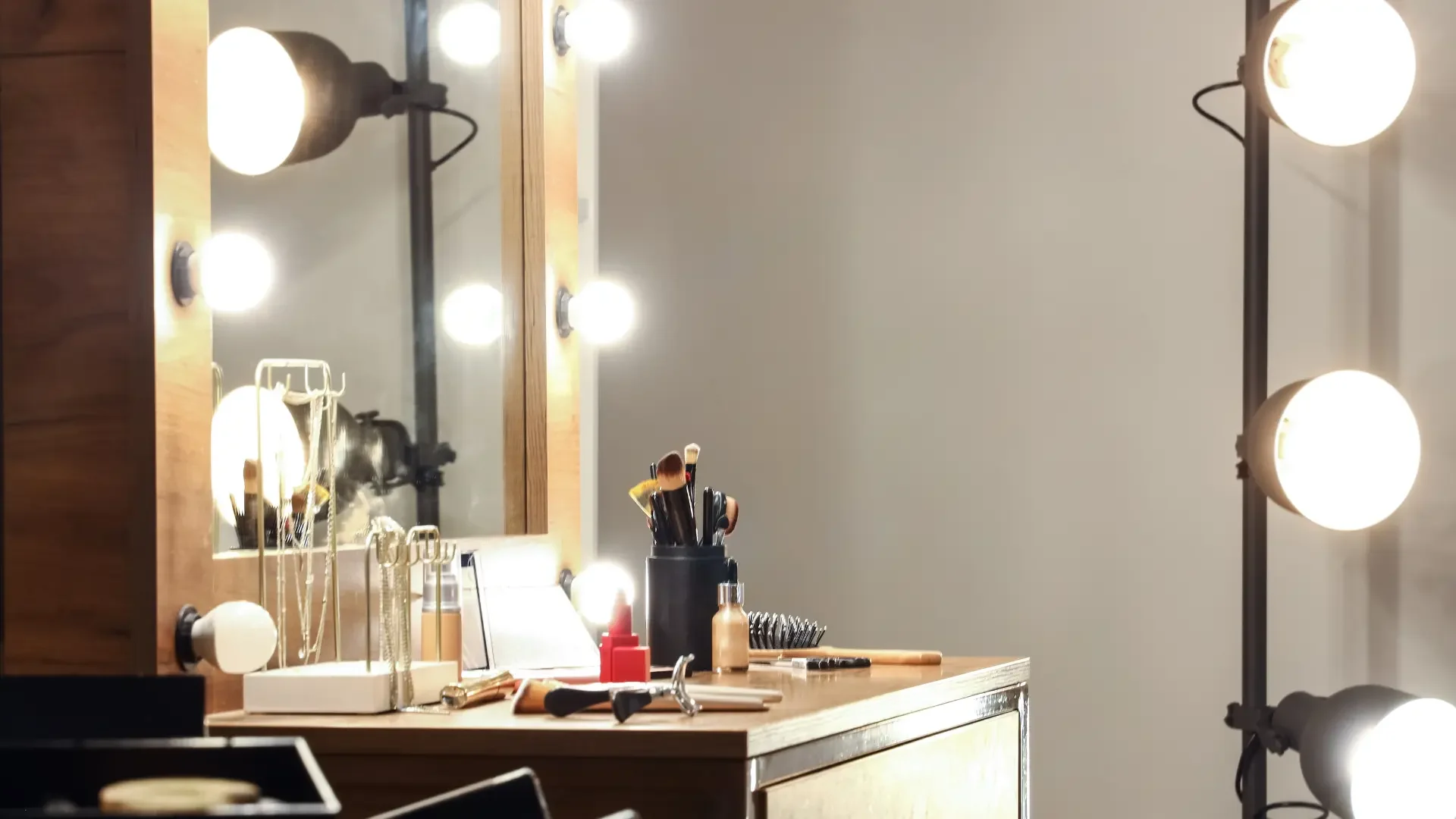 Mirror Work